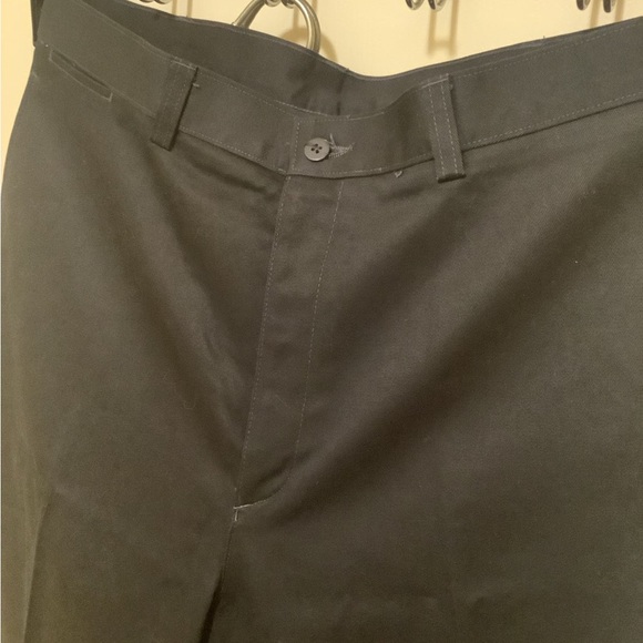SAVANE pants solid black wrinkle & stain free lots of pockets beige inside - Picture 10 of 13